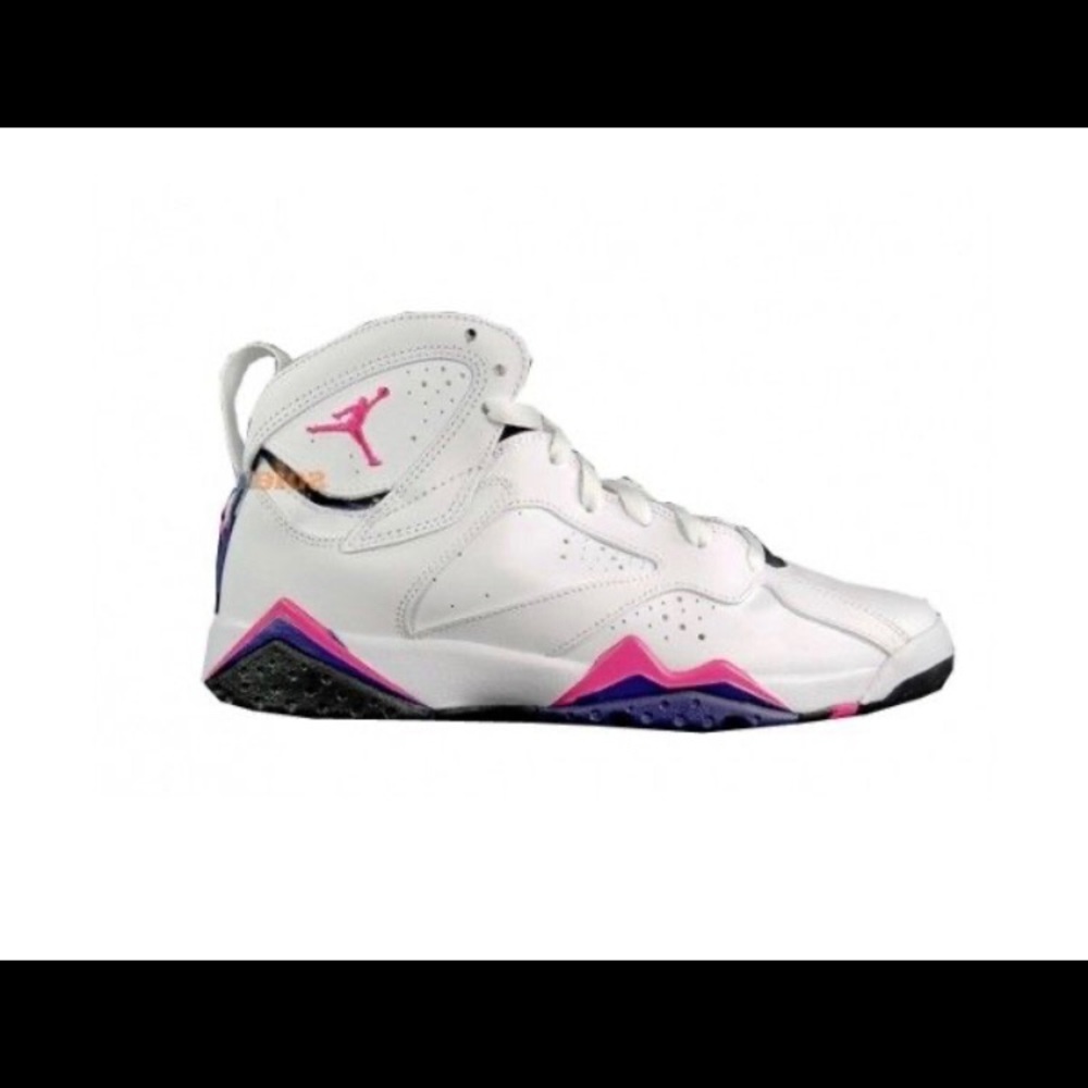 Nike Jordan 7 Youth Size 7 Fireberry Women size 8.5 new without box